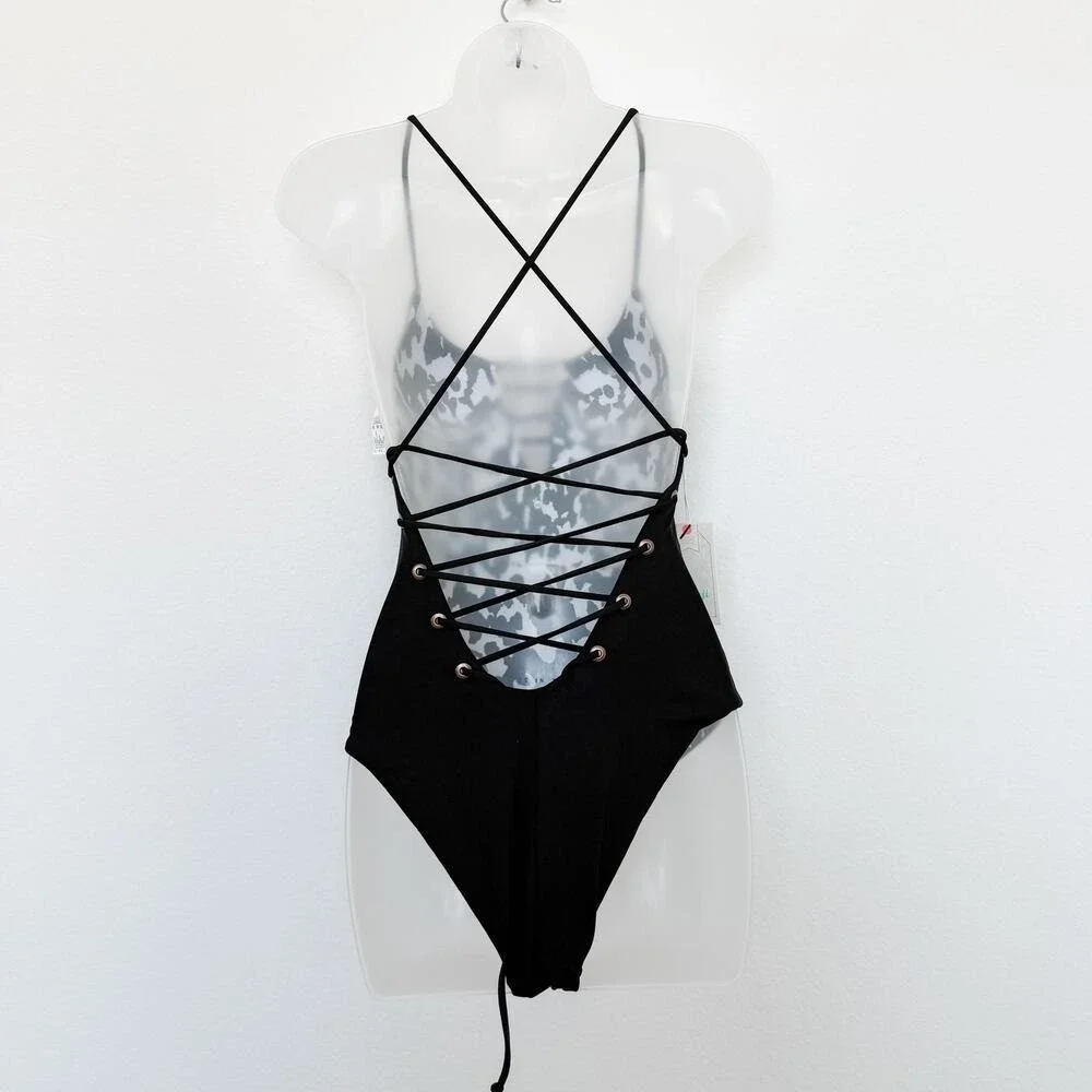 Maaji Reversible One Piece Swimsuit Medium Black White Cow Print Western Coastal